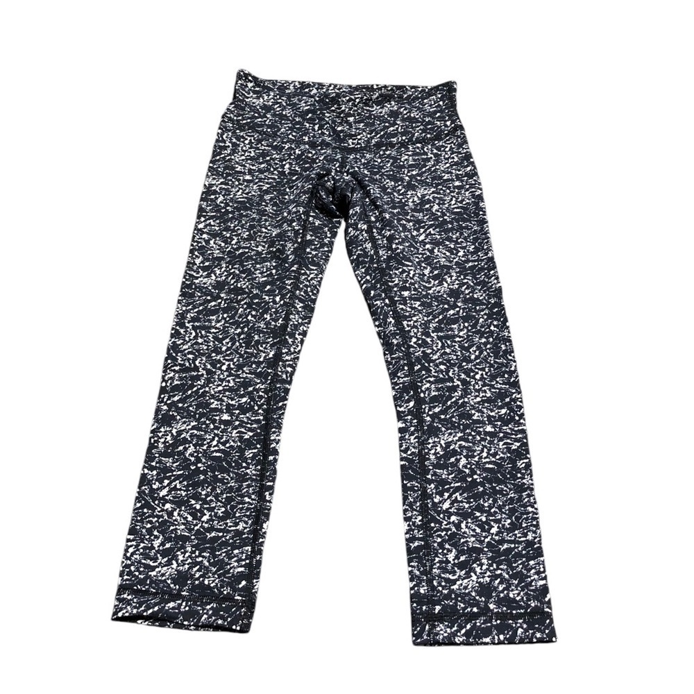 Lululemon leggings crop inseam 22 inch